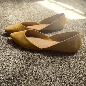 TIME AND TRU- size 9 worn once